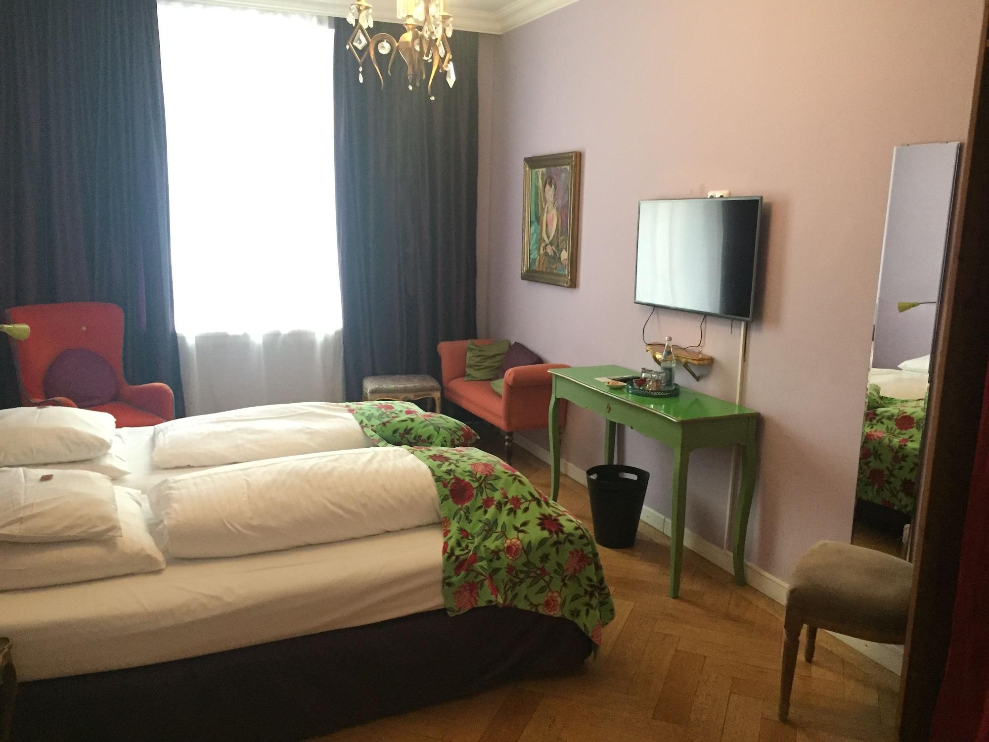 Das Hotel In Muenchen Экстерьер фото