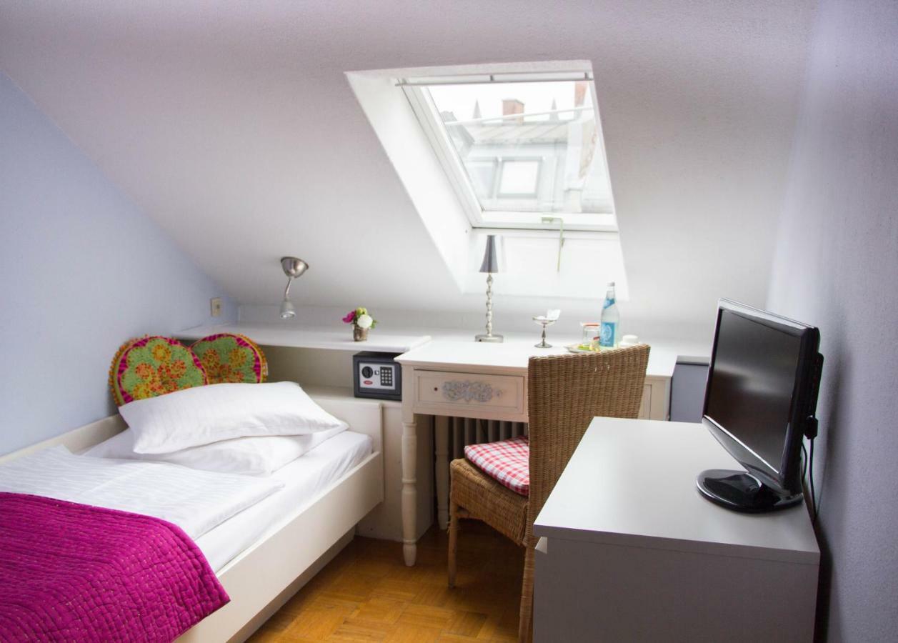 Das Hotel In Muenchen Экстерьер фото